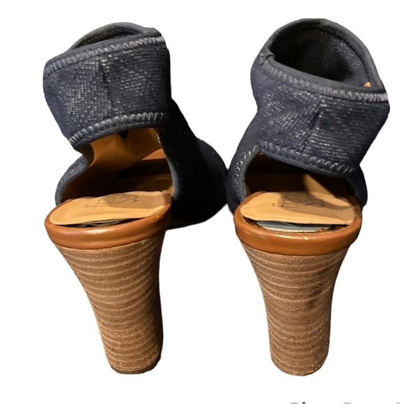 Franco Sarto stretch denim women’s slip on heels size 6 - Picture 5 of 8